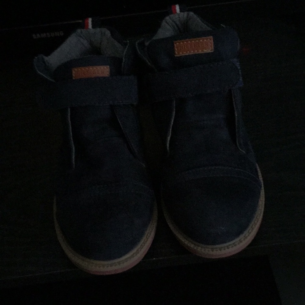 Tommy Hilfiger booties